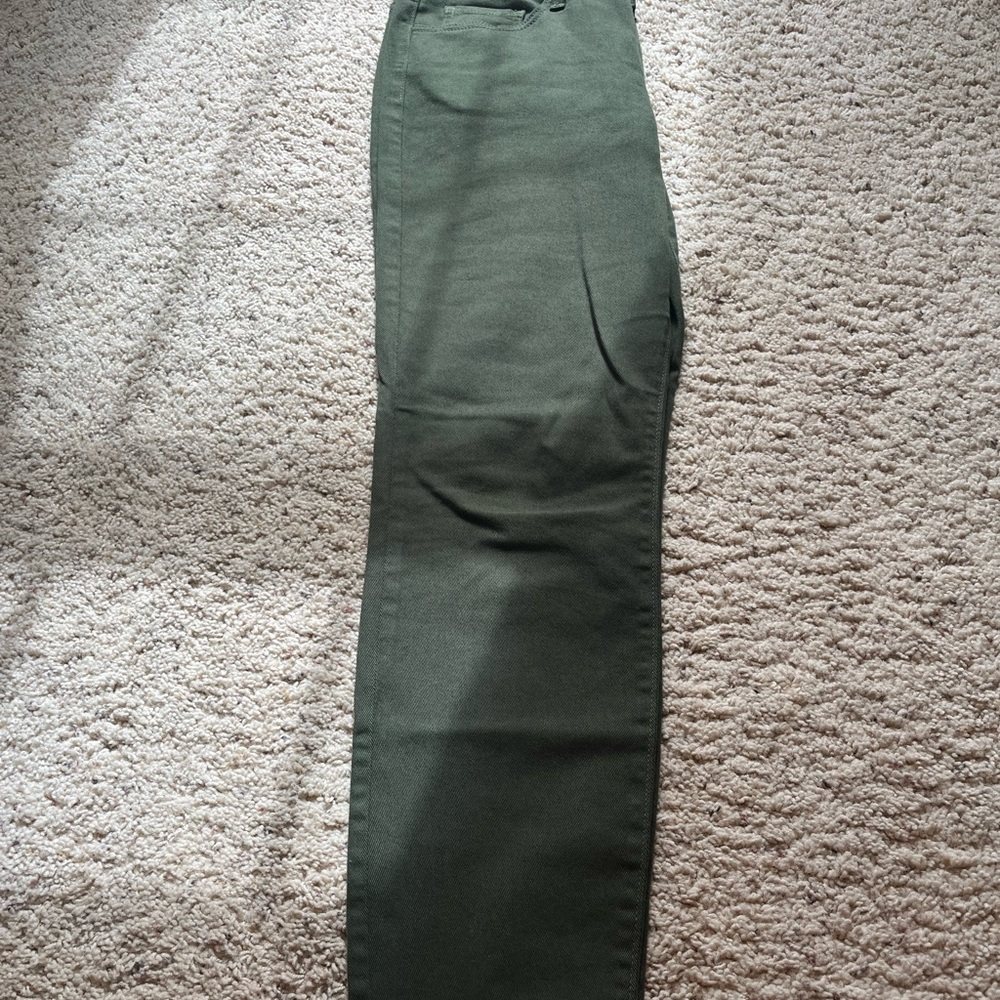 Gently Used Size 11 Judy Blue Jeans in Army Green color.